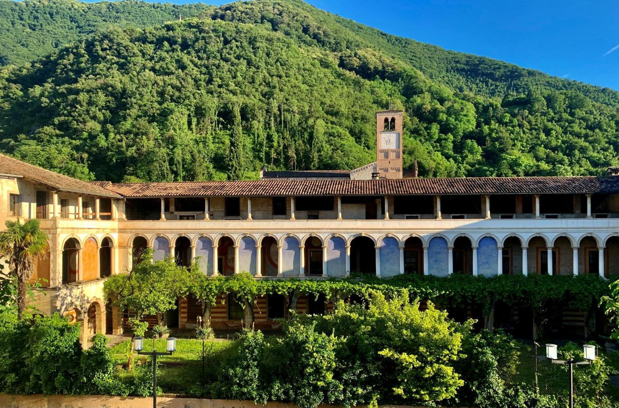 Charming Hotel Dei Chiostri Follina المظهر الخارجي الصورة