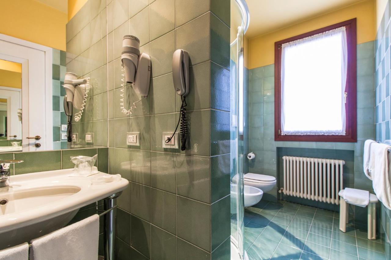 Charming Hotel Dei Chiostri Follina المظهر الخارجي الصورة