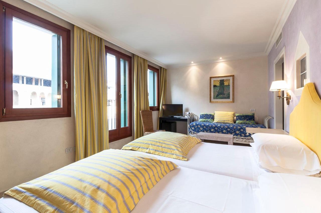 Charming Hotel Dei Chiostri Follina المظهر الخارجي الصورة